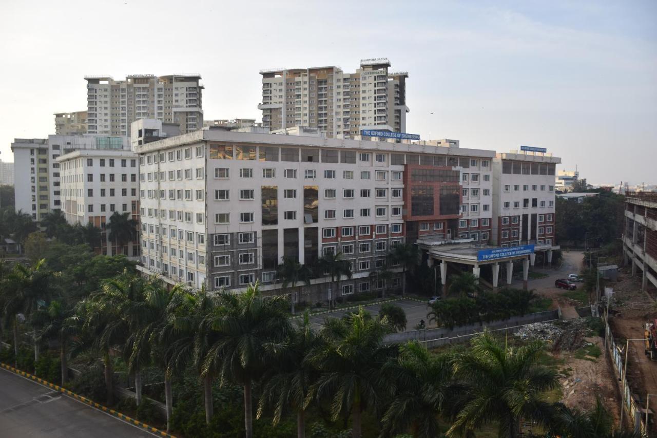 ibis Bengaluru Hosur Road - An Accor Brand Hotel Bagian luar foto