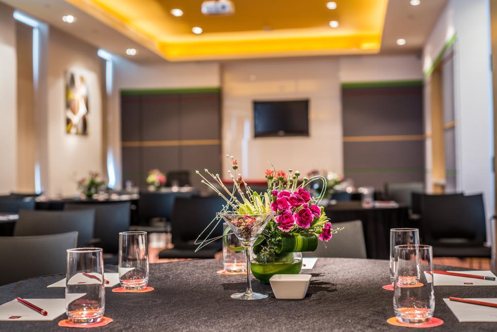 ibis Bengaluru Hosur Road - An Accor Brand Hotel Bagian luar foto