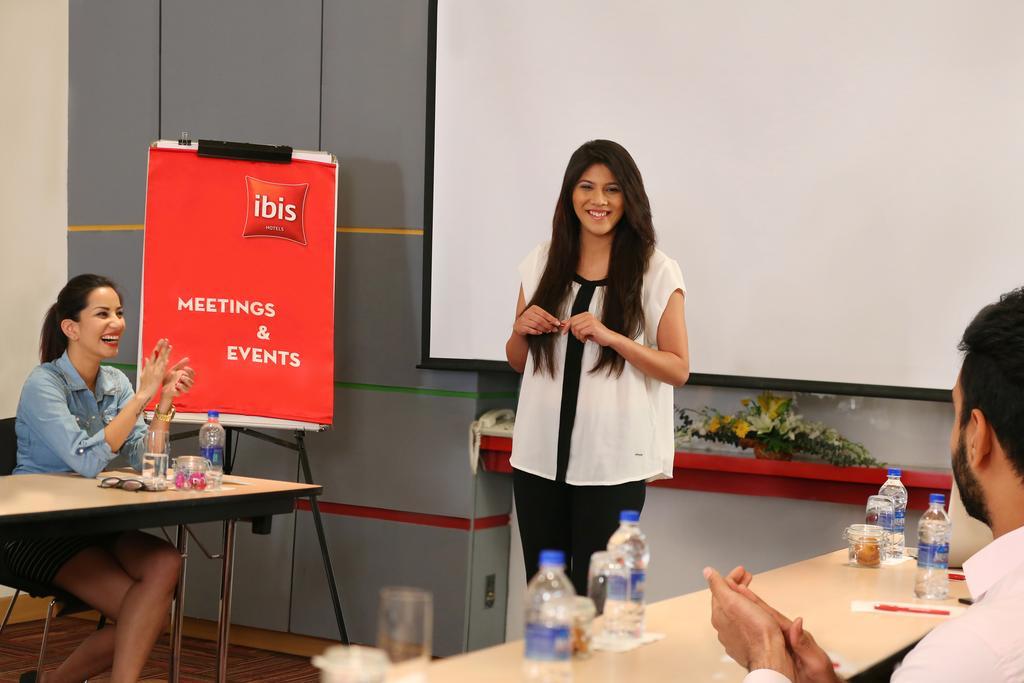 ibis Bengaluru Hosur Road - An Accor Brand Hotel Bagian luar foto