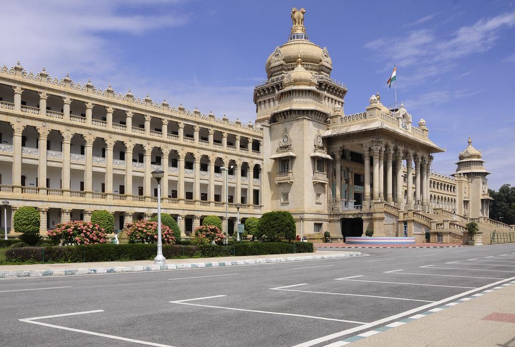 ibis Bengaluru Hosur Road - An Accor Brand Hotel Bagian luar foto