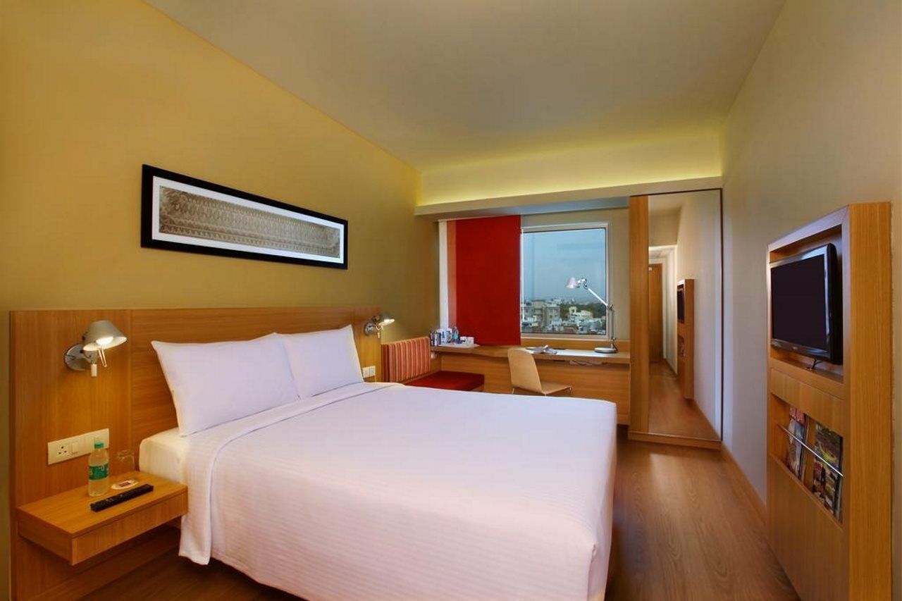 ibis Bengaluru Hosur Road - An Accor Brand Hotel Bagian luar foto